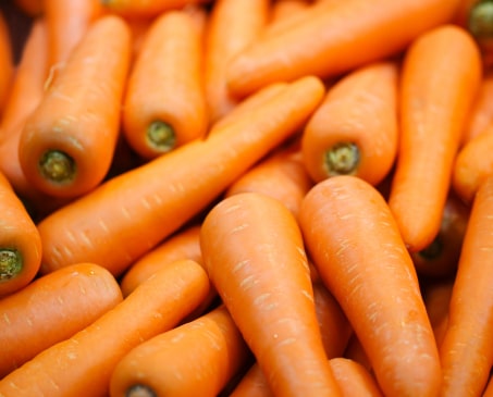 Carrots by Produce Agencies